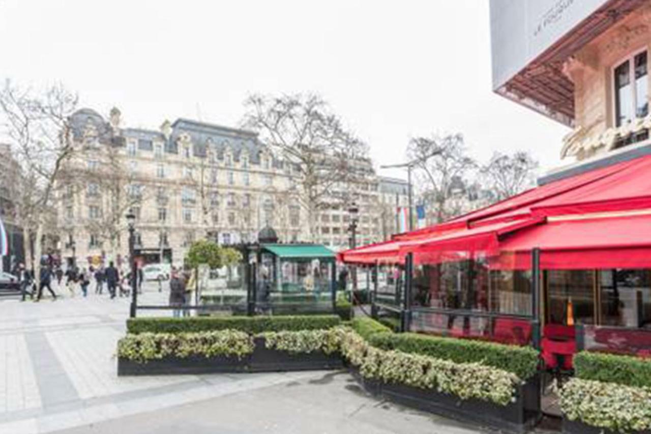 *** Champs Elysees Studio Apartment Париж Екстериор снимка